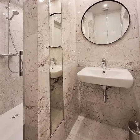 Visit Baltic - Mlodej Sztuki Rs2 11 * Świnoujście