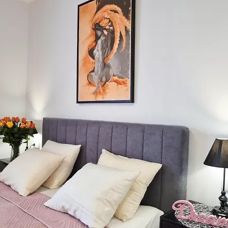 Visit Baltic - Mlodej Sztuki Rs2 11 Apartamento *