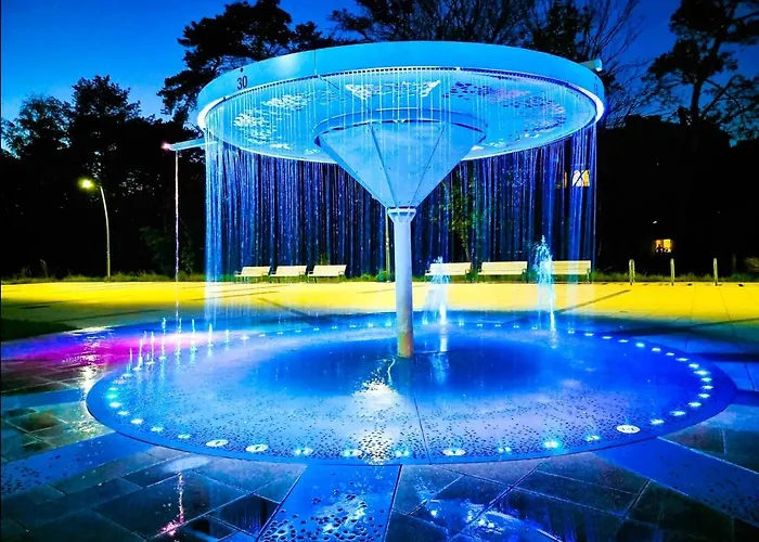 Visit Baltic - Mlodej Sztuki Rs2 11 * Świnoujście